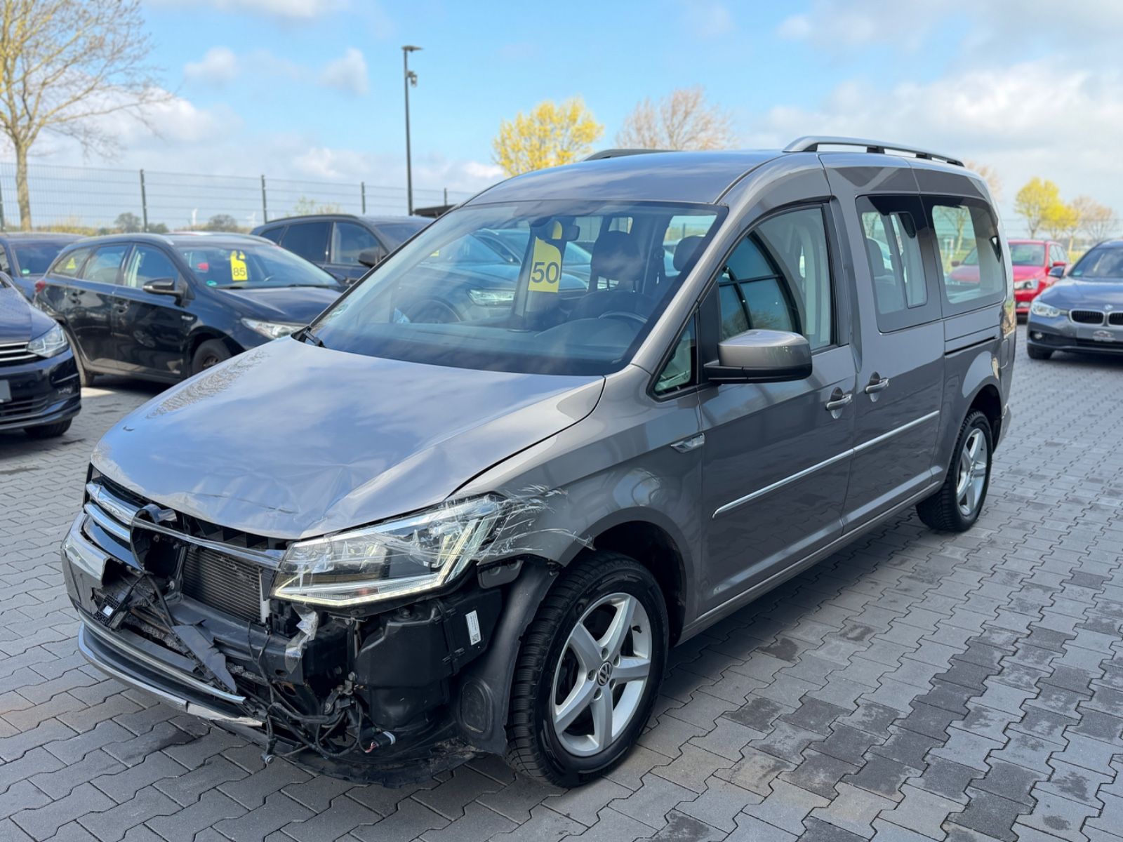 Caddy Maxi Highline 2.0 TDI DSG Navi BI-Xenon