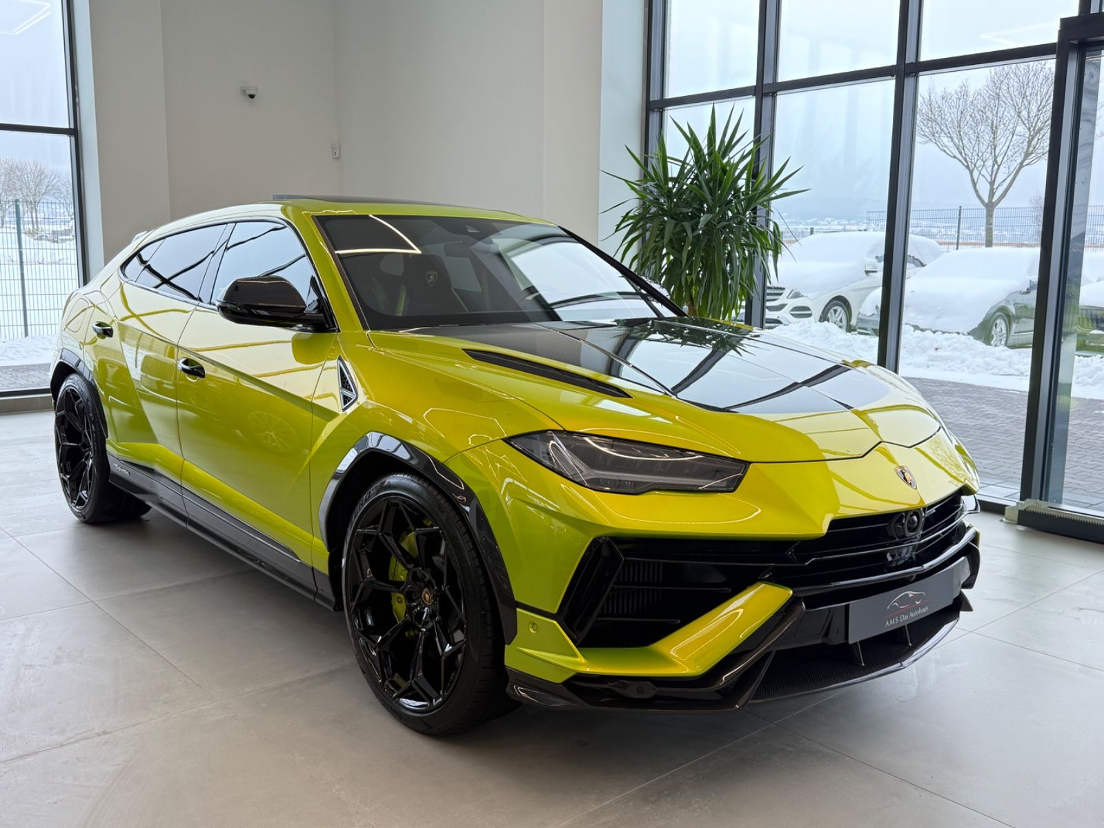 Urus 4.0 V8 Performante Full Carbon Ad Personam
