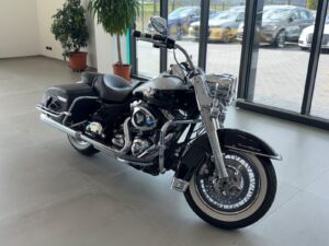 Road King 100th Anniversary Style